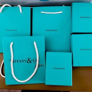 Set of Tiffany gift bags and boxes